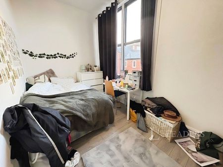6 bedroom apartment to rent Wilmslow Road, Manchester, M20 - Photo 5