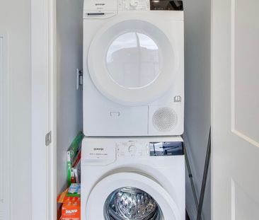 For Lease - 15 Queen Street Unit# 1402, Hamilton, Ontario - Photo 4