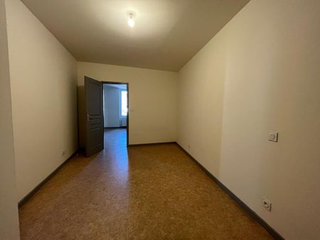 Location Appartement 2 pièces 38m² ST RAMBERT D ALBON 26140 - Photo 3