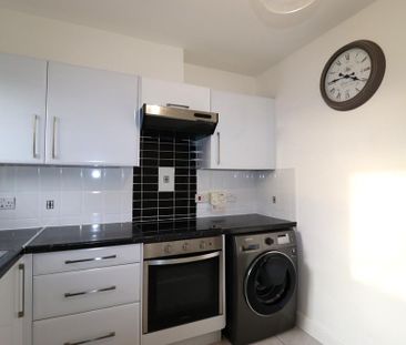 2 bedroom maisonette to rent - Photo 5
