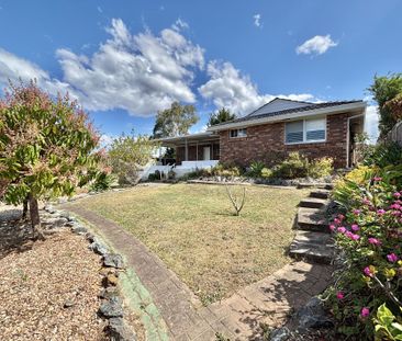 Stylish and Spacious 3-Bedroom Home in Ambarvale - Photo 5