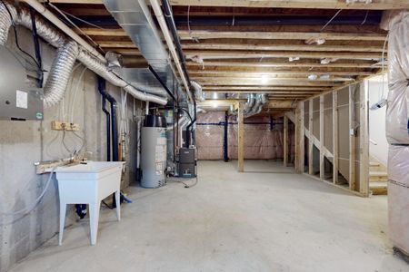 For Lease - 6 Marvin Avenue, Oakville, Ontario - Photo 4