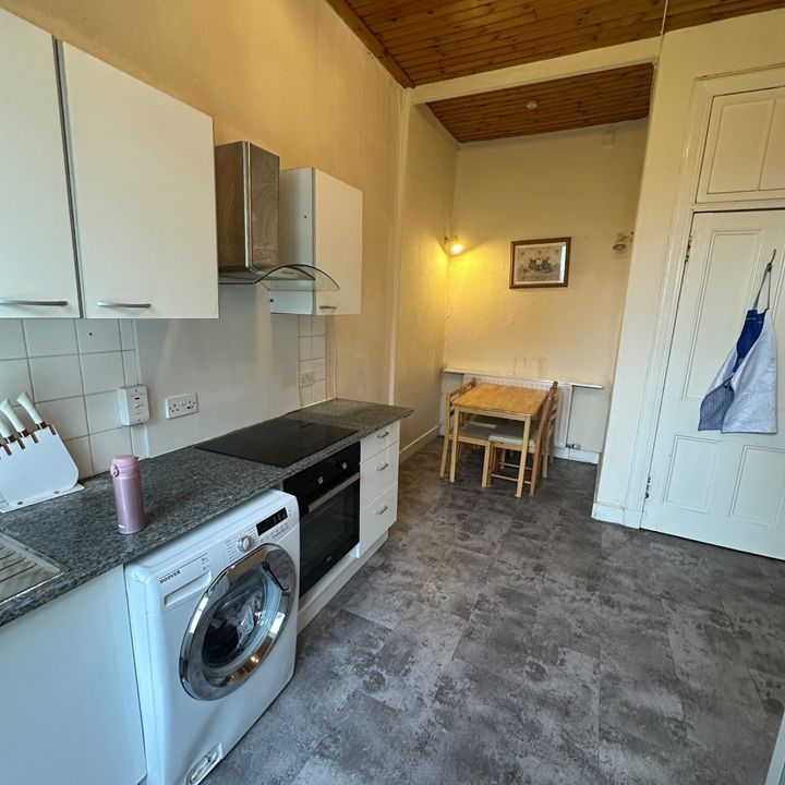 3 Bed Flat, Gibson Street, G12 - Photo 1