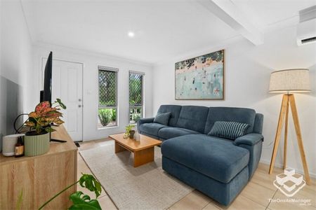 WALKING DISTANCE TO GARDEN CITY, LUXURY TOWNHOUSE FOR RENT, AIRCON AVAILABLE - Photo 2