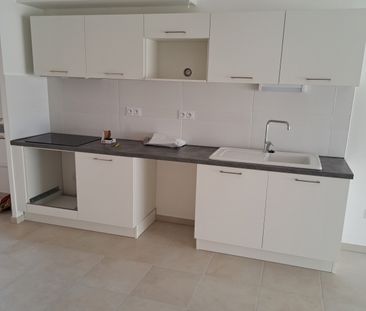 Location Maison 3 pièces 68m² MARGUERITTES 30320 - Photo 1