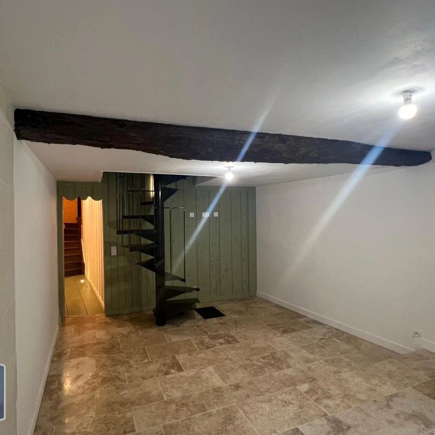 Appartement à louer 3 pièces 89.96m² - Photo 1