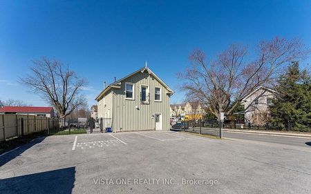 For Lease - 10449 Islington Avenue, Vaughan, Ontario - Photo 3