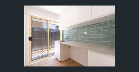 Fully renovated family home - Photo 5