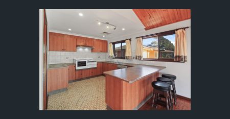 Light-Filled Family Oasis with Panoramic Views - Photo 5