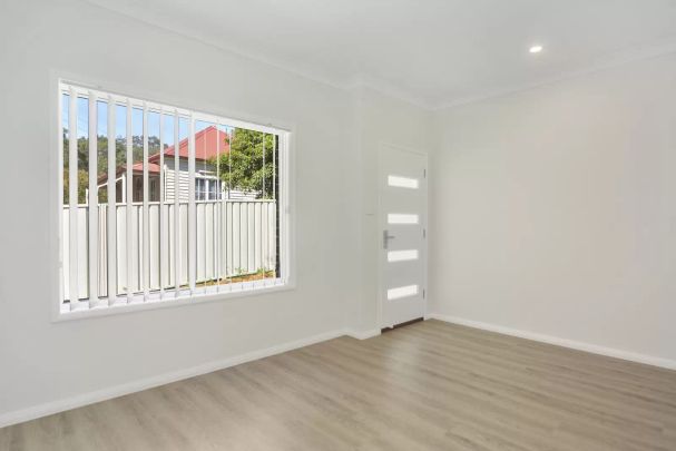 Won't Last Long - Photo 1