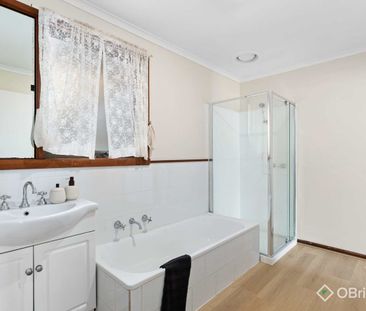 Comfortable Family Home in Sought-After Berwick School Zone - Photo 6