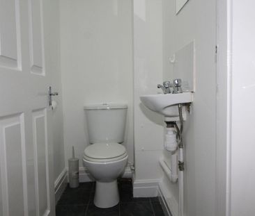 Fylde Road, PRESTON, Lancashire PR2 2NH - Photo 2