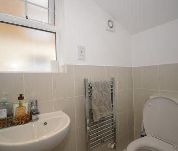 Mackintosh Street, Bromley, BR2 - Photo 3