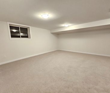 For Lease - 948 Eileen Vollick Crescent, Kanata, Ontario - Photo 5