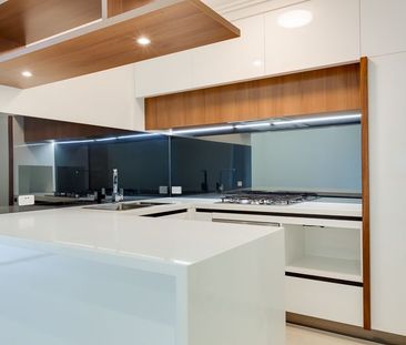 Spacious apartment with Garden View! 1 BRM 1 BTH 1 Carspace - Photo 6