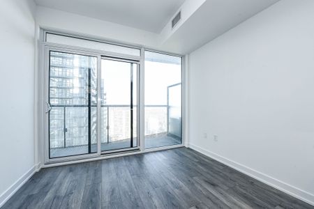 For Lease - 117 Broadway Avenue Unit# 2405, Toronto, Ontario - Photo 2