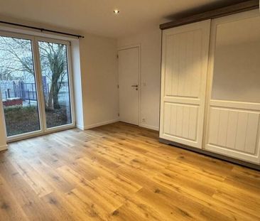 Koppelwoning te huur in Gembloux voor € 1.600 met 4 slaapkamers - Foto 2