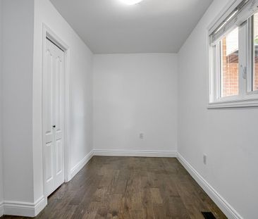 427 Nairn Avenue apartment — Toronto, ON (2-Bedroom) - 2 Bedroom - Photo 3