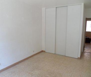 Location Appartement 4 pièces 81m² MONTPELLIER 34000 - Photo 3