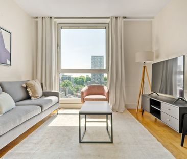 Peninsula Apartments, Praed Street - Photo 1