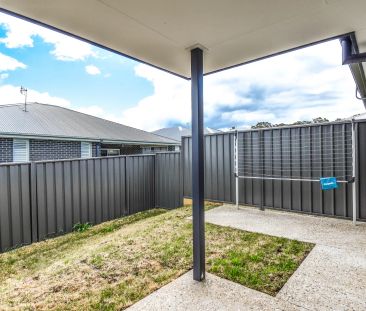 Modern Living and Low Maintenance! - Photo 2