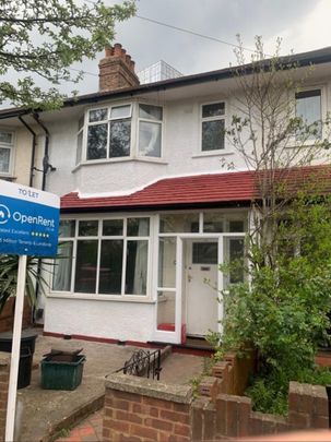 2 Bed Flat, Colliers Wood, SW19 - Photo 1