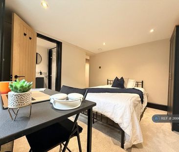 1 bedroom in a house share to rent - Photo 6