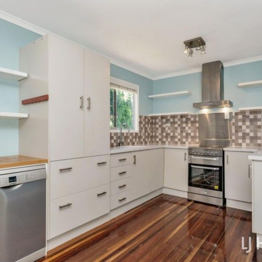 2/76 Banfield Drive, Mount Louisa - Photo 1