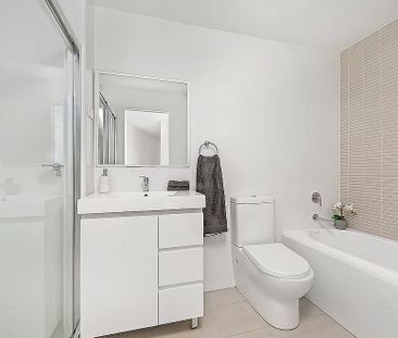 Double Sided Balcony Views & Oversized Living Area - Photo 6