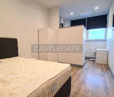 Studio to rent - Photo 2