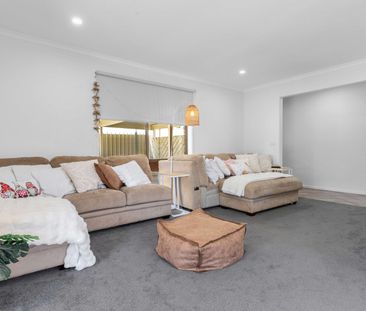 12 Heley Court - Photo 1