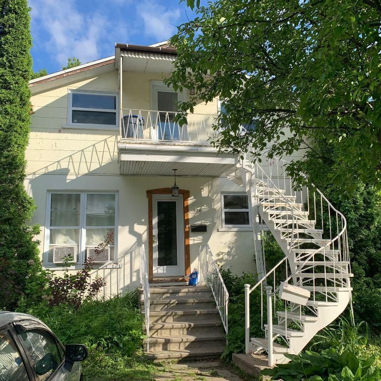 Grand Logement 4-1/2 Lumineux Beauport - Photo 1