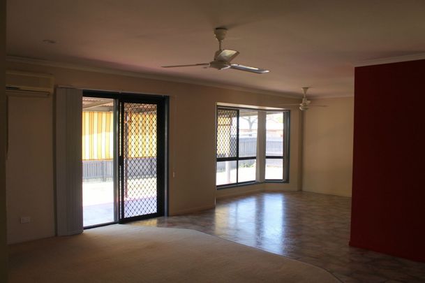 15 Cassia Street, Beaconsfield QLD 4740 - House For Rent | Domain - Photo 1