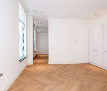 Appartement te huur: Heulstraat 5-B 2514 ER Den Haag - Photo 1