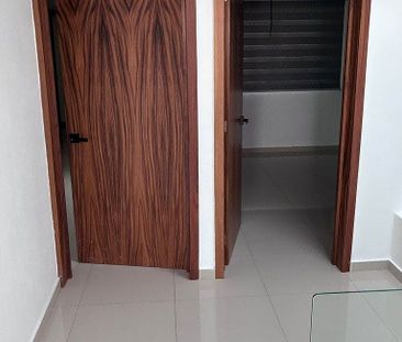 CASA EN RENTA EN HUENTITAN A 1 MIN DEL CENTRO UNIVERSITARIO DE ARQU... - Photo 2