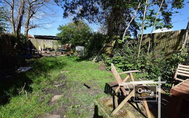 |ref: |, Hillside Avenue, Southampton, SO18 - Photo 1