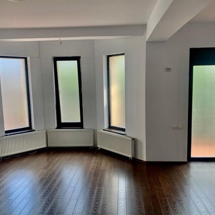 Vila 6 camere, Brancoveanu - Fotografie 1