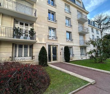 Location Appartement 1 pièce 18m² VERSAILLES 78000 - Photo 4