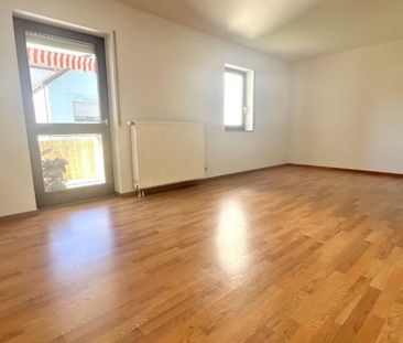 Ländlich und Gemütlich - 4 Zimmer Wohnung mit Balkon und Garage in ... - Photo 2
