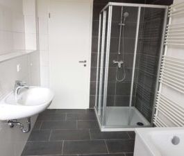 Annenstr. 53, Wohnung 7 ~~~ Einbauküche, Balkon, Tageslichtbad mit ... - Foto 5