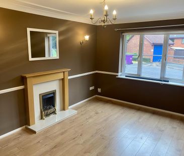 3 bedroom detached house to rent - Photo 2