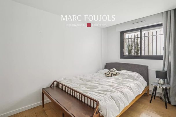 Appartement • Saint Thomas d'Aquin, Paris 7ème - Photo 1
