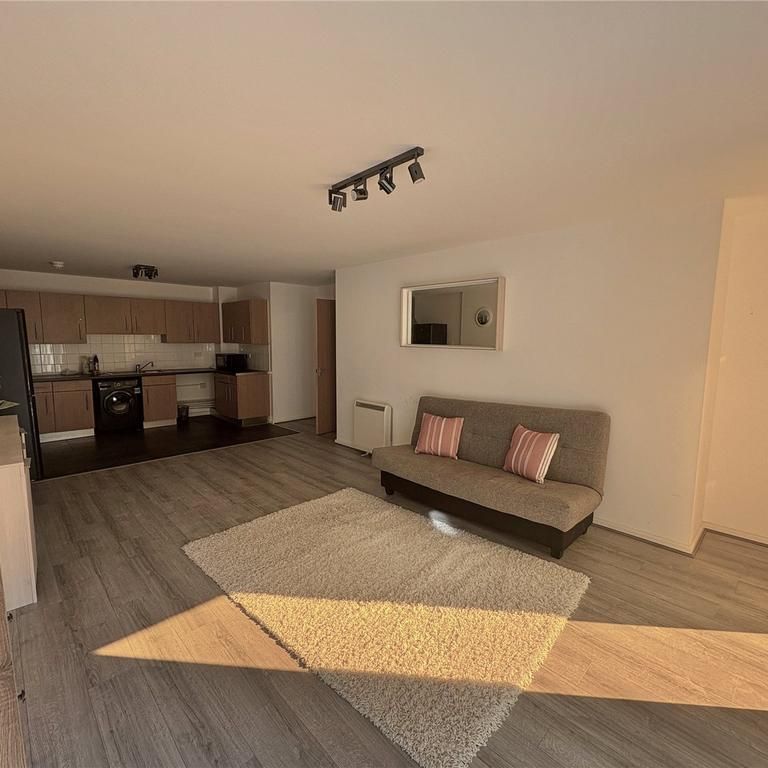2 bedroom apartment to rent - Photo 1