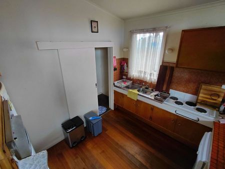 Templestowe Lower - Photo 2