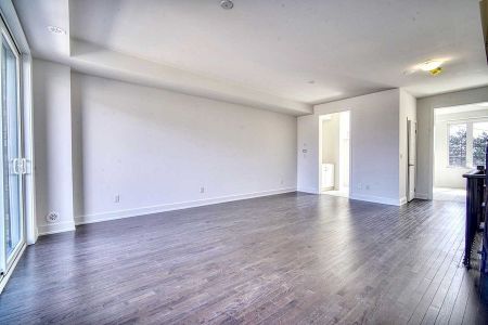 For Lease - 66 Carole Bell Way, Markham, Ontario - Photo 3