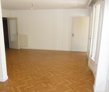 Location Appartement 2 pièces 70m² BEAUNE 21200 - Photo 2