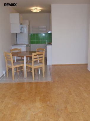 Pronájem bytu 2+kk 48 m² - Fotografie 1