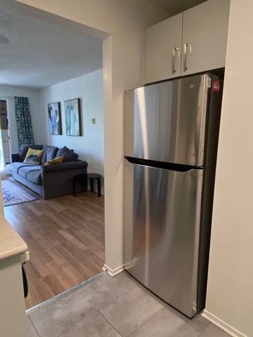 406-316 Kingsdale Avenue, Kingston, ON K7M 8S2 - Photo 4