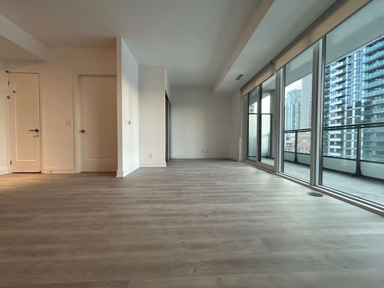 For Lease - 65 Broadway Blvd Boulevard Unit# 1210, Toronto, Ontario - Photo 1