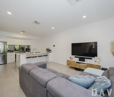 1A Raff Place, Padbury WA 6025 - House For Rent - $750 | Domain - Photo 1